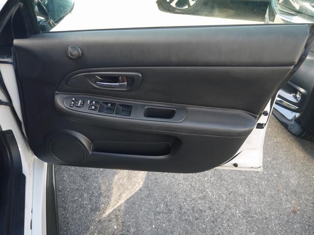 インプレッサ WRX STI Aライン Defi3連メーター エンドレスキャリパー STIクイックリリースボス オーバーフェンダー カーボンボンネット レカロフルバケ HKS車高調 ゼロスポーツフロントバンパー(26枚目)