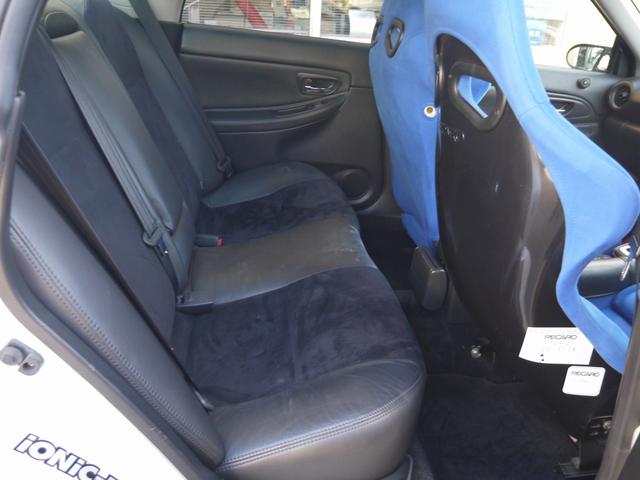 インプレッサ WRX STI Aライン Defi3連メーター エンドレスキャリパー STIクイックリリースボス オーバーフェンダー カーボンボンネット レカロフルバケ HKS車高調 ゼロスポーツフロントバンパー(41枚目)