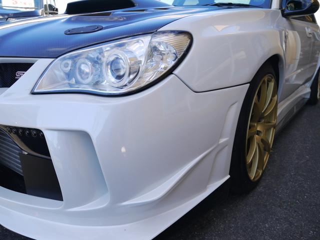インプレッサ WRX STI Aライン Defi3連メーター エンドレスキャリパー STIクイックリリースボス オーバーフェンダー カーボンボンネット レカロフルバケ HKS車高調 ゼロスポーツフロントバンパー(55枚目)