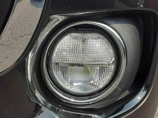 ＭＩＮＩ クーパーＤ　クラブマン　ペッパーパッケージ　アダプティブクルーズコントロール　純正ＨＤＤナビ　オプション１７インチアロイホイール　ＬＥＤヘッドライト　禁煙　コンフォートアクセス　インテリジェントセーフティ　Ｂｌｕｅｔｏｏｔｈ（12枚目）
