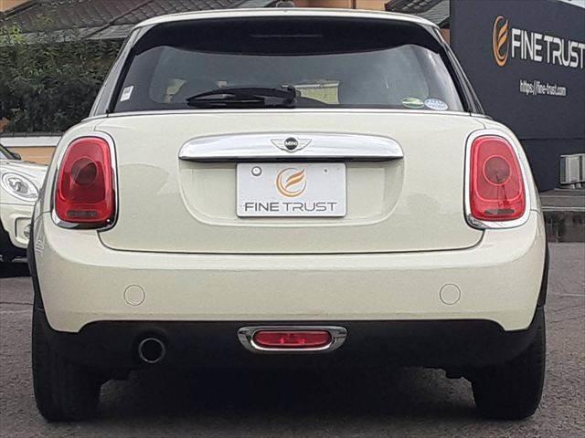 ＭＩＮＩ ５ドア　ＯＮＥ　ＲＨＤ　正ＨＤＤナビ　コンフォートアクセス（16枚目）