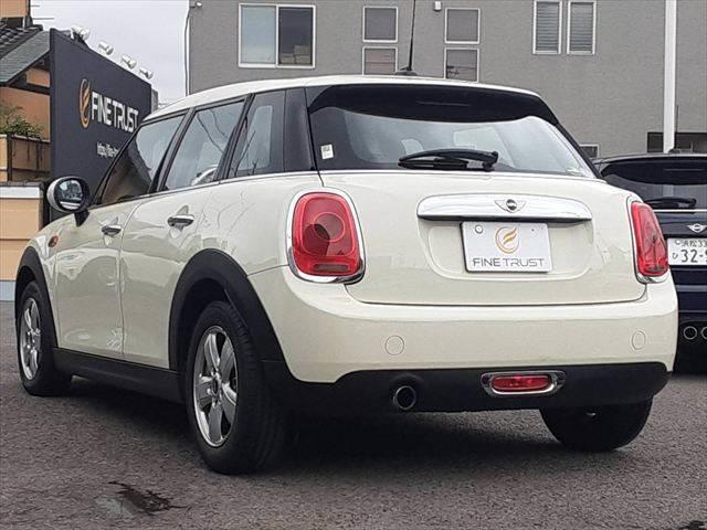 ＭＩＮＩ ５ドア　ＯＮＥ　ＲＨＤ　正ＨＤＤナビ　コンフォートアクセス（17枚目）