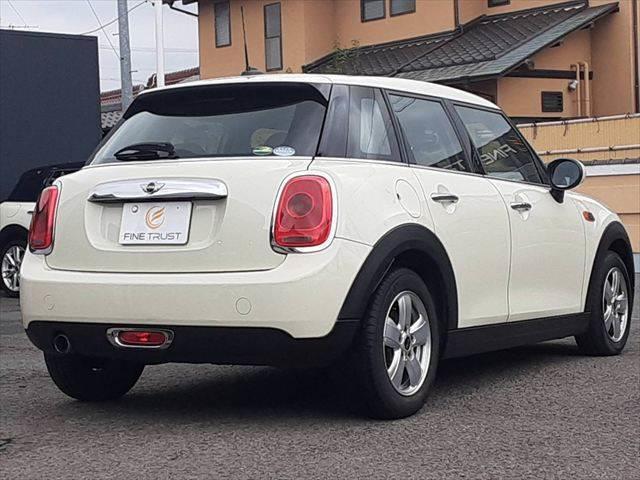 ＭＩＮＩ ５ドア　ＯＮＥ　ＲＨＤ　正ＨＤＤナビ　コンフォートアクセス（18枚目）