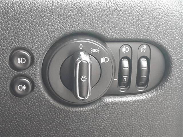 ＭＩＮＩ ５ドア　ＯＮＥ　ＲＨＤ　正ＨＤＤナビ　コンフォートアクセス（36枚目）