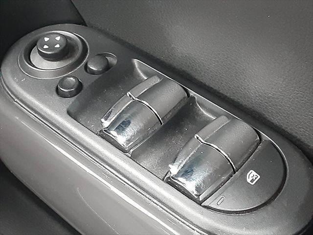 ＭＩＮＩ ５ドア　ＯＮＥ　ＲＨＤ　正ＨＤＤナビ　コンフォートアクセス（38枚目）