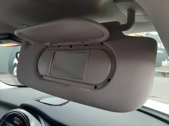 ＭＩＮＩ ５ドア　ＯＮＥ　ＲＨＤ　正ＨＤＤナビ　コンフォートアクセス（45枚目）