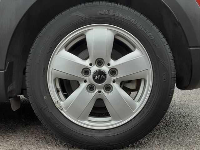 ＭＩＮＩ クーパー　ペッパーパッケージ　ＬＥＤヘッドライト　純正ＨＤＤナビ　バックカメラ　コンフォートアクセス　禁煙車　Ｂｌｕｅｔｏｏｔｈ　パーキングディスタンスコントロール　ＭＴモード付オートマチックシフト（13枚目）