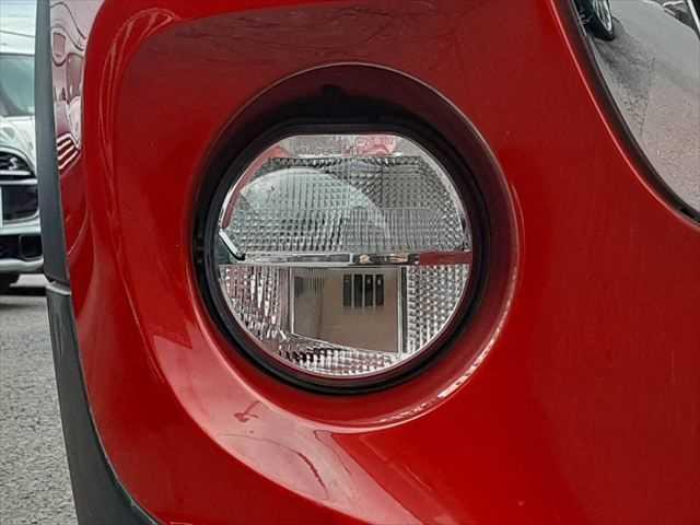 ＭＩＮＩ クーパー　ペッパーパッケージ　ＬＥＤヘッドライト　純正ＨＤＤナビ　バックカメラ　コンフォートアクセス　禁煙車　Ｂｌｕｅｔｏｏｔｈ　パーキングディスタンスコントロール　ＭＴモード付オートマチックシフト（23枚目）