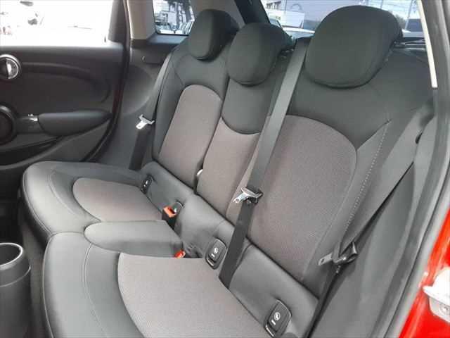 ＭＩＮＩ クーパー　ペッパーパッケージ　ＬＥＤヘッドライト　純正ＨＤＤナビ　バックカメラ　コンフォートアクセス　禁煙車　Ｂｌｕｅｔｏｏｔｈ　パーキングディスタンスコントロール　ＭＴモード付オートマチックシフト（32枚目）