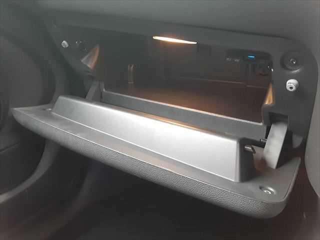 ＭＩＮＩ クーパー　ペッパーパッケージ　ＬＥＤヘッドライト　純正ＨＤＤナビ　バックカメラ　コンフォートアクセス　禁煙車　Ｂｌｕｅｔｏｏｔｈ　パーキングディスタンスコントロール　ＭＴモード付オートマチックシフト（42枚目）