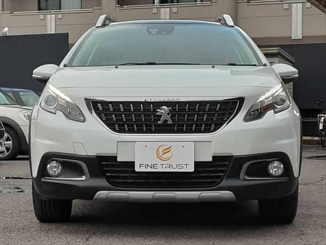 当社自慢のお車です。装備・機関系チェック済み♪横にこの車のセールスポイントを、写真と説明でアピールしてあります♪まずはご覧になってください。お客様通話料無料００７８－６０４７－６２６１０４♪