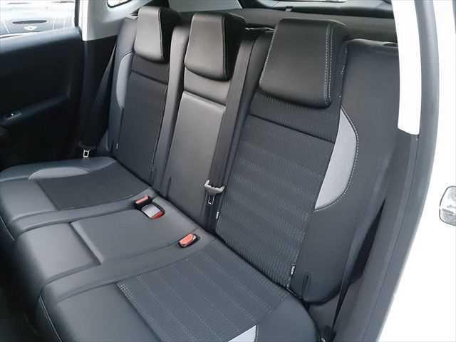 ☆助手席側２列目