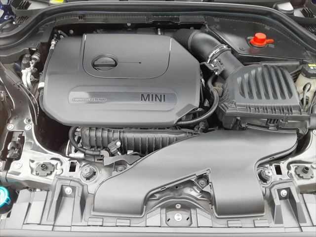 ☆エンジンルーム