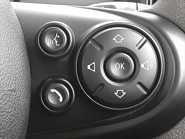 ☆ステアリングスイッチ