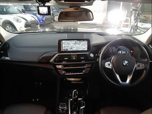 X3 xDrive 20d Xライン ハイラインパッケージ 茶革シート アラウンドビューモニター アダプティブクルーズコントロール アダプティブクルーズコントロール シートヒーター 禁煙車 HUD パワーバックドア 純正タッチパネルナビ(3枚目)