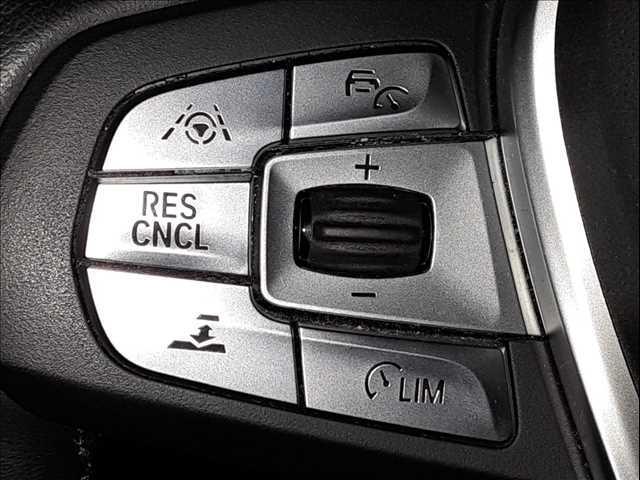 X3 xDrive 20d Xライン ハイラインパッケージ 茶革シート アラウンドビューモニター アダプティブクルーズコントロール アダプティブクルーズコントロール シートヒーター 禁煙車 HUD パワーバックドア 純正タッチパネルナビ(35枚目)