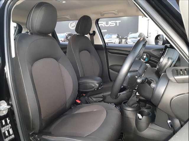 ���^�]�ȑ��P��ڃV�[�g