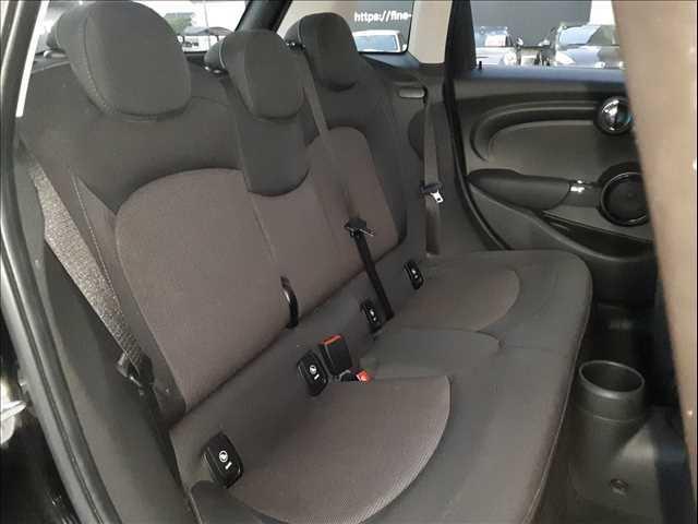 ���^�]�ȑ��Q��ڃV�[�g