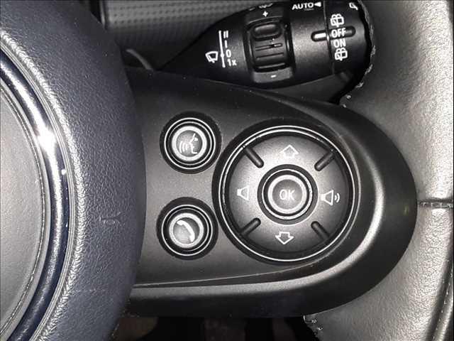 ���X�e�A�����O�X�C�b�`