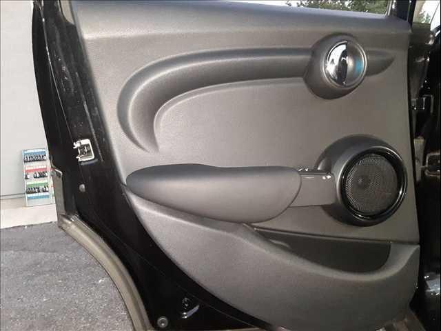 ���h�A�g����