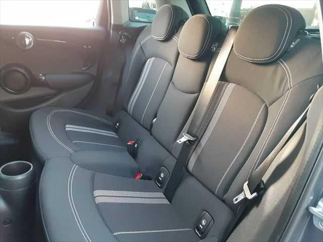 ☆助手席側２列目シート