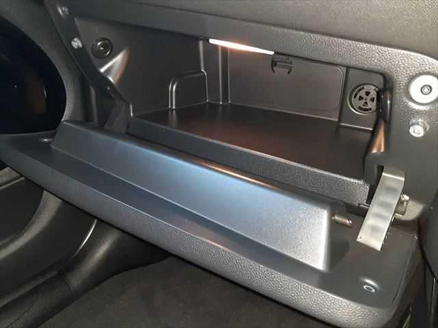 ☆グローブボックス