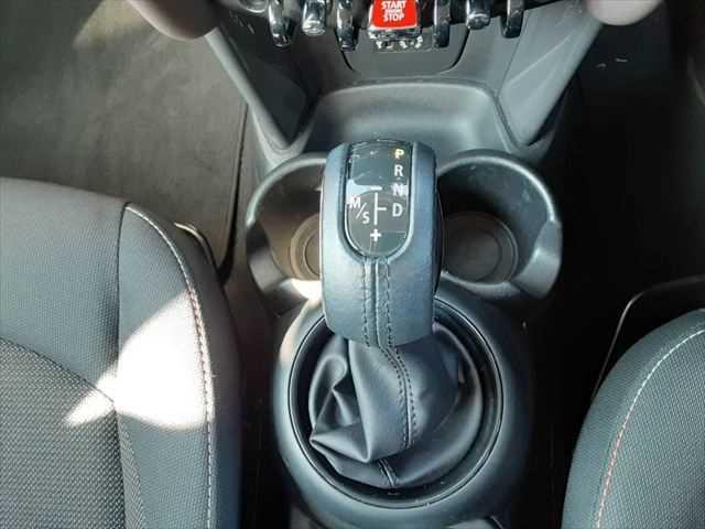 ���V�t�g����