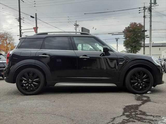 MINI クーパーD クロスオーバー ペッパーパッケージ LEDヘッドライト アダプティブクルーズコントロール 純正タッチパネルナビ バックカメラ 禁煙車 パーキングディスタンスコントロール オプション18インチアロイホイール(16枚目)