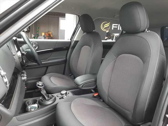 MINI クーパーD クロスオーバー ペッパーパッケージ LEDヘッドライト アダプティブクルーズコントロール 純正タッチパネルナビ バックカメラ 禁煙車 パーキングディスタンスコントロール オプション18インチアロイホイール(31枚目)