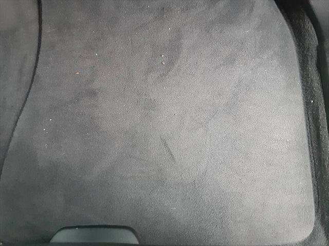 ５シリーズ ５３０ｉ　Ｍスポーツ　ハイラインパッケージ　パーキングアシストプラス　黒革シート　アラウンドビューモニター　純正タッチパネルナビ　アダプディブクルーズコントロール　ＨＵＤ　全席シートヒーター（52枚目）