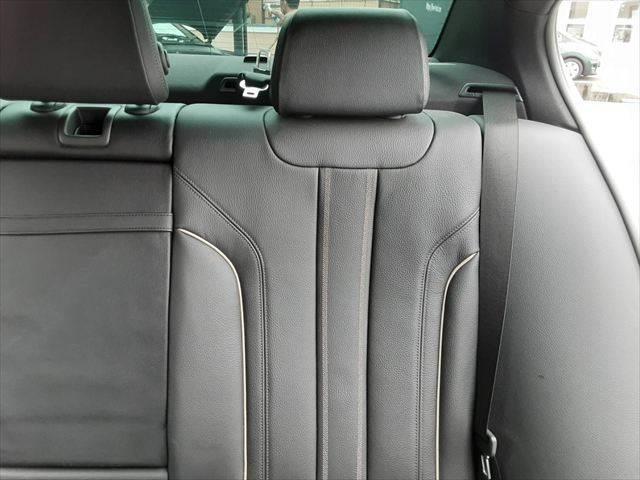 ５シリーズ ５３０ｉ　Ｍスポーツ　ハイラインパッケージ　パーキングアシストプラス　黒革シート　アラウンドビューモニター　純正タッチパネルナビ　アダプディブクルーズコントロール　ＨＵＤ　全席シートヒーター（69枚目）