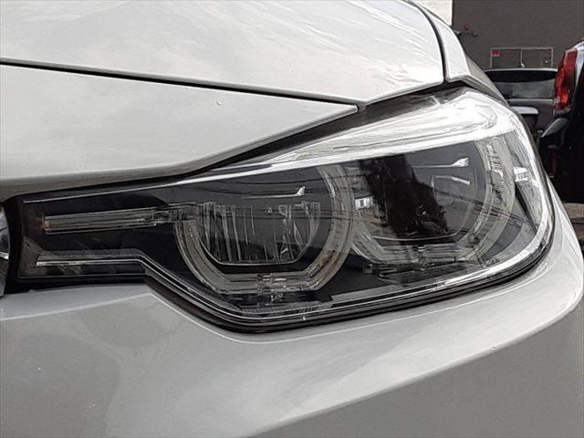 ３シリーズ ３２０ｉ　Ｍ　Ｓｐｏｒｔ　ＲＨＤ　後期型　アダプティブクルーズコントロール（22枚目）