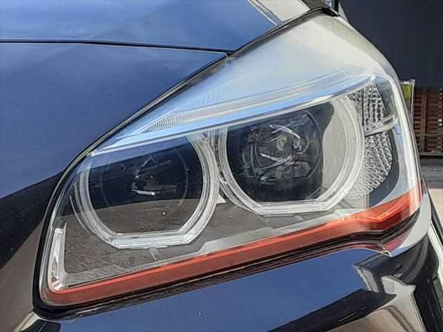 ���w�b�h���C�g