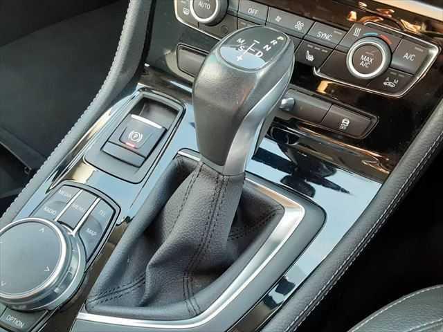 ���V�t�g����