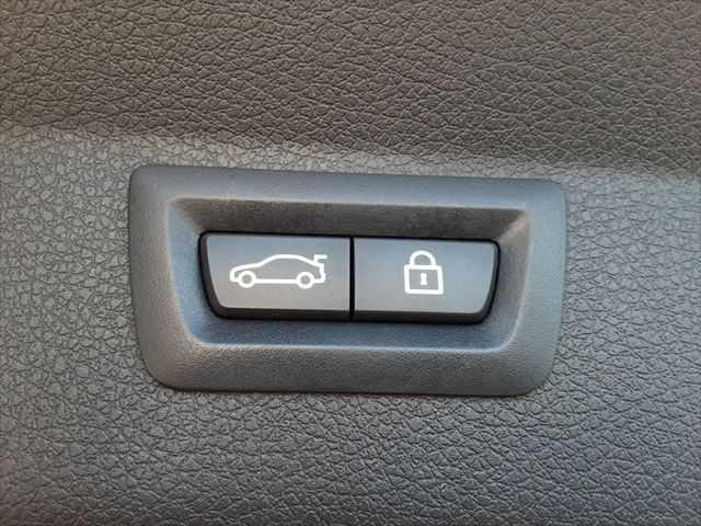 ���p���[�o�b�N�h�A