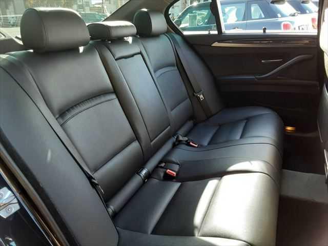 ☆運転席側２列目シート