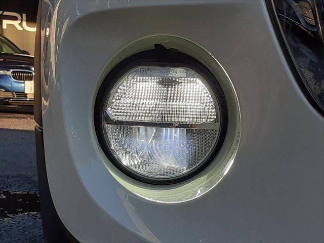 ＭＩＮＩ クーパーＤ　ペッパーパッケージ　コンフォートアクセス　ＬＥＤヘッドライト　禁煙車　純正ＨＤＤナビ　Ｂｌｕｅｔｏｏｔｈ　ミュージックサーバー　ＥＴＣ　アイドリングストップ　スマートキー　盗難防止装置　電動格納ミラー（48枚目）