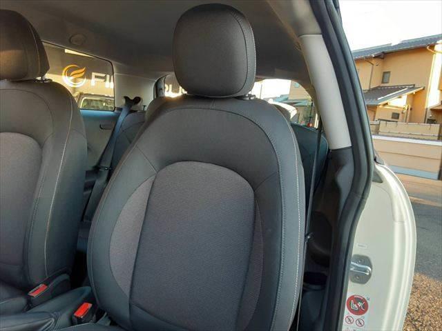 ＭＩＮＩ クーパーＤ　ペッパーパッケージ　コンフォートアクセス　ＬＥＤヘッドライト　禁煙車　純正ＨＤＤナビ　Ｂｌｕｅｔｏｏｔｈ　ミュージックサーバー　ＥＴＣ　アイドリングストップ　スマートキー　盗難防止装置　電動格納ミラー（55枚目）