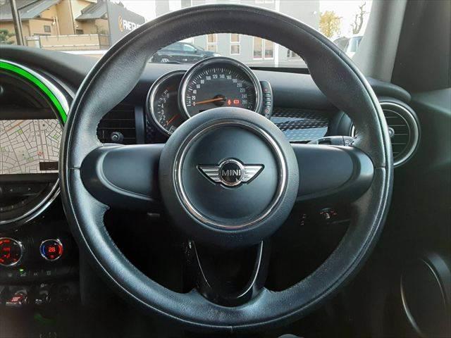 MINI 5ドア COOPER S ペッパーPKG LEDライト 純正ナビ Bカメ(10枚目)