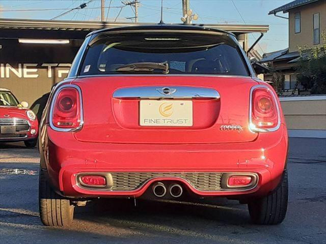 MINI 5ドア COOPER S ペッパーPKG LEDライト 純正ナビ Bカメ(18枚目)