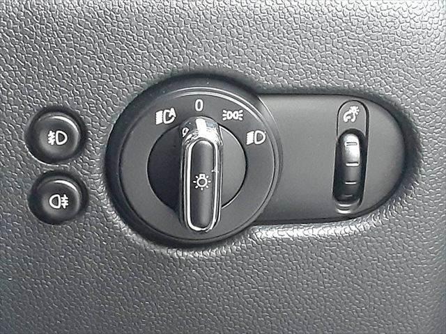 MINI 5ドア COOPER S ペッパーPKG LEDライト 純正ナビ Bカメ(37枚目)