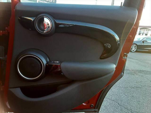 MINI 5ドア COOPER S ペッパーPKG LEDライト 純正ナビ Bカメ(52枚目)