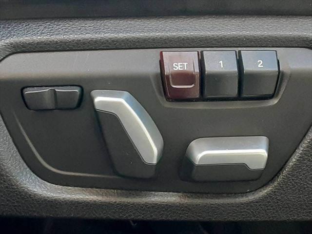 3シリーズ 320iツーリング Mスポーツ パノラマサンルーフ レーダークルーズコントロール 純正HDDナビ 禁煙車 バックカメラ インテリジェントセーフティ 電動リアゲート オプション19インチAW ETC LEDヘッドライト 障害物センサー(37枚目)