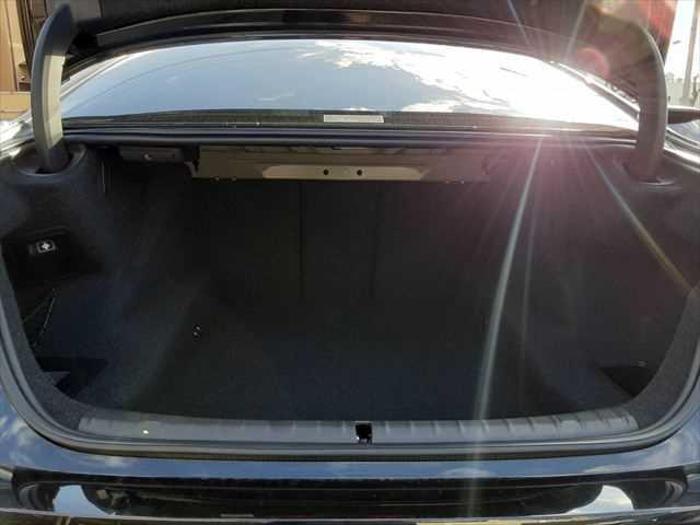 ���g�����N���[��