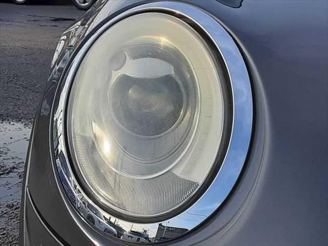 ���w�b�h���C�g