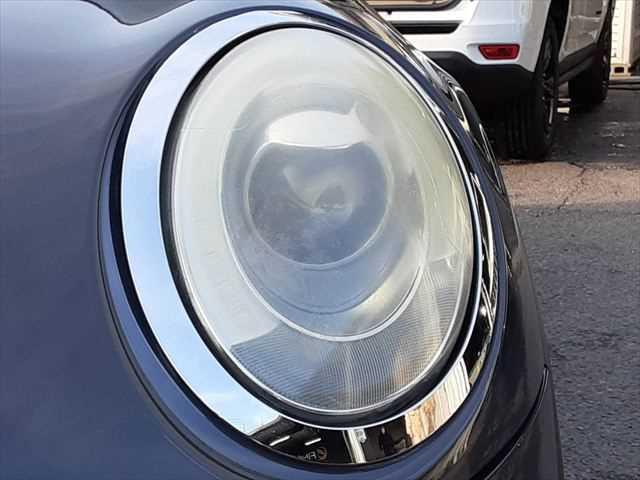 ���w�b�h���C�g