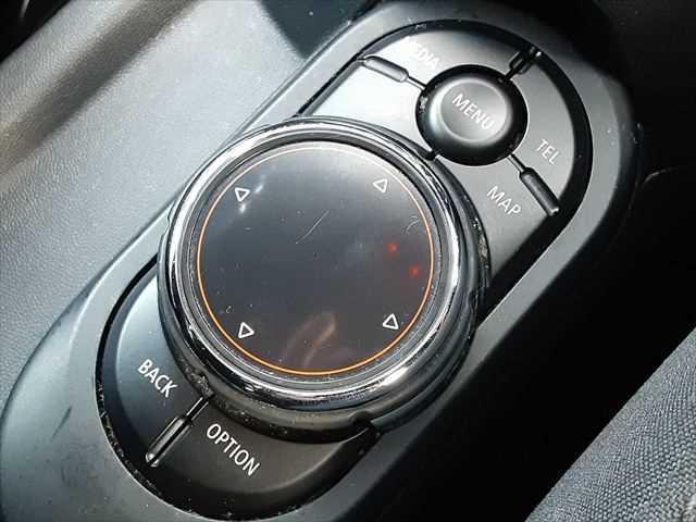 ���i�r����X�C�b�`