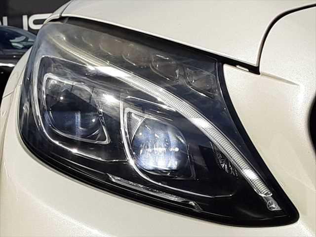 ���w�b�h���C�g�_����