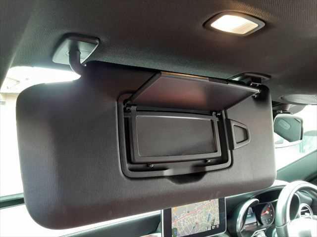 ���o�j�e�B�[�~���[