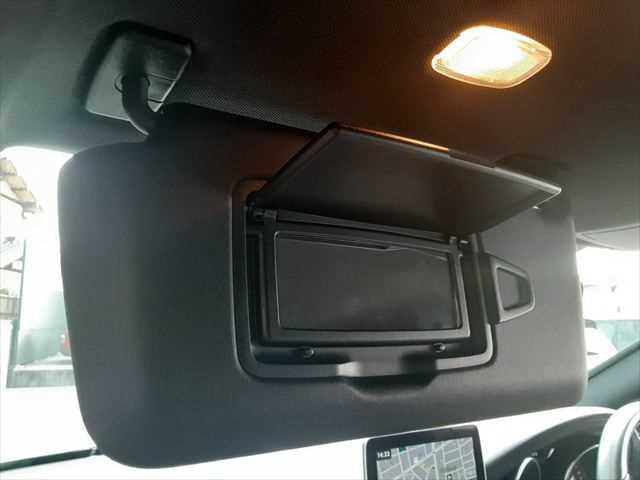 ���o�j�e�B�[�~���[